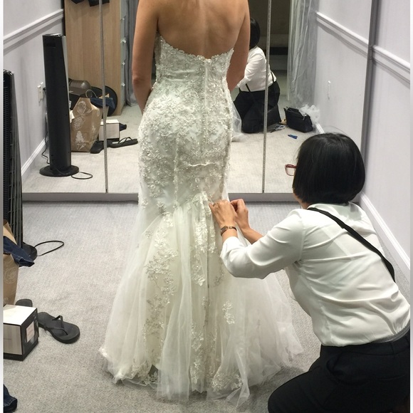 NWT - Dennis Basso Wedding Dress - Picture 15 of 16